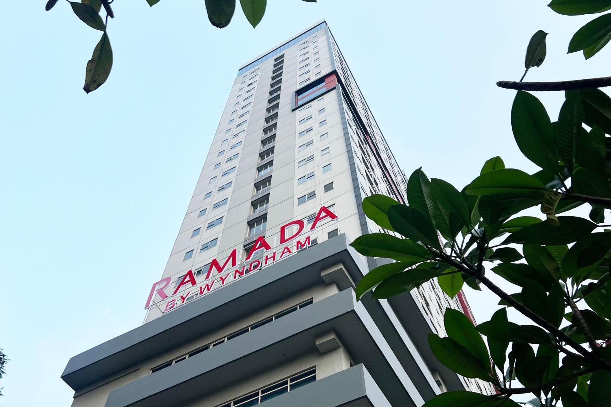 ซาฮิด เซอร์ปอง Hotel เซอร์ปง ภายนอก รูปภาพ