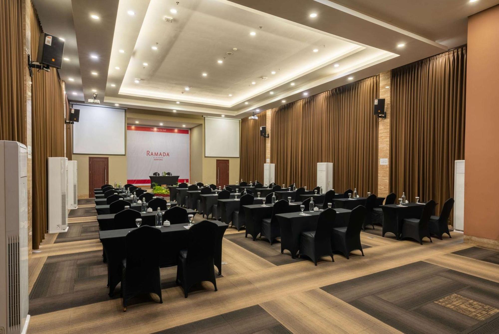 ซาฮิด เซอร์ปอง Hotel เซอร์ปง ภายนอก รูปภาพ