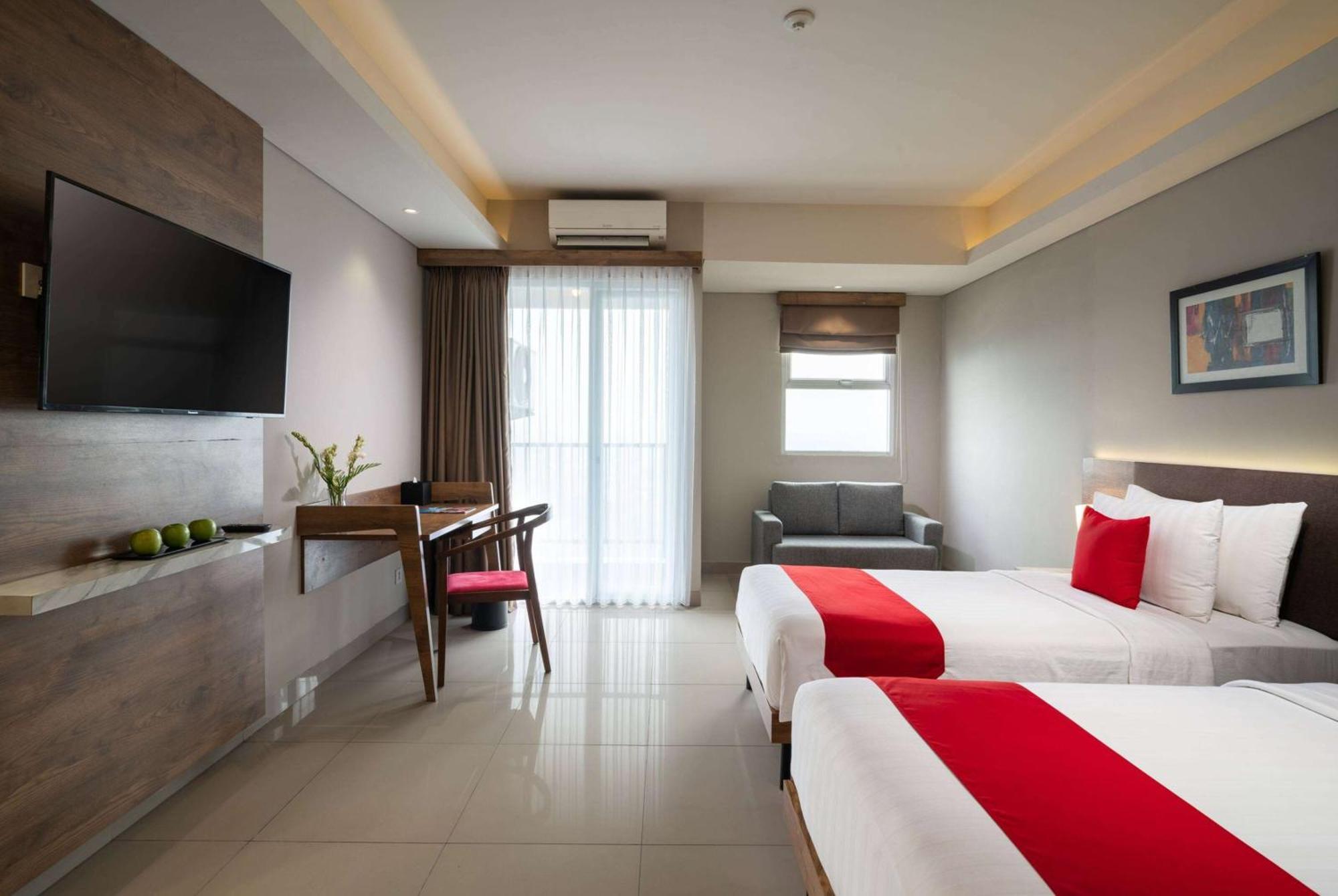 ซาฮิด เซอร์ปอง Hotel เซอร์ปง ภายนอก รูปภาพ