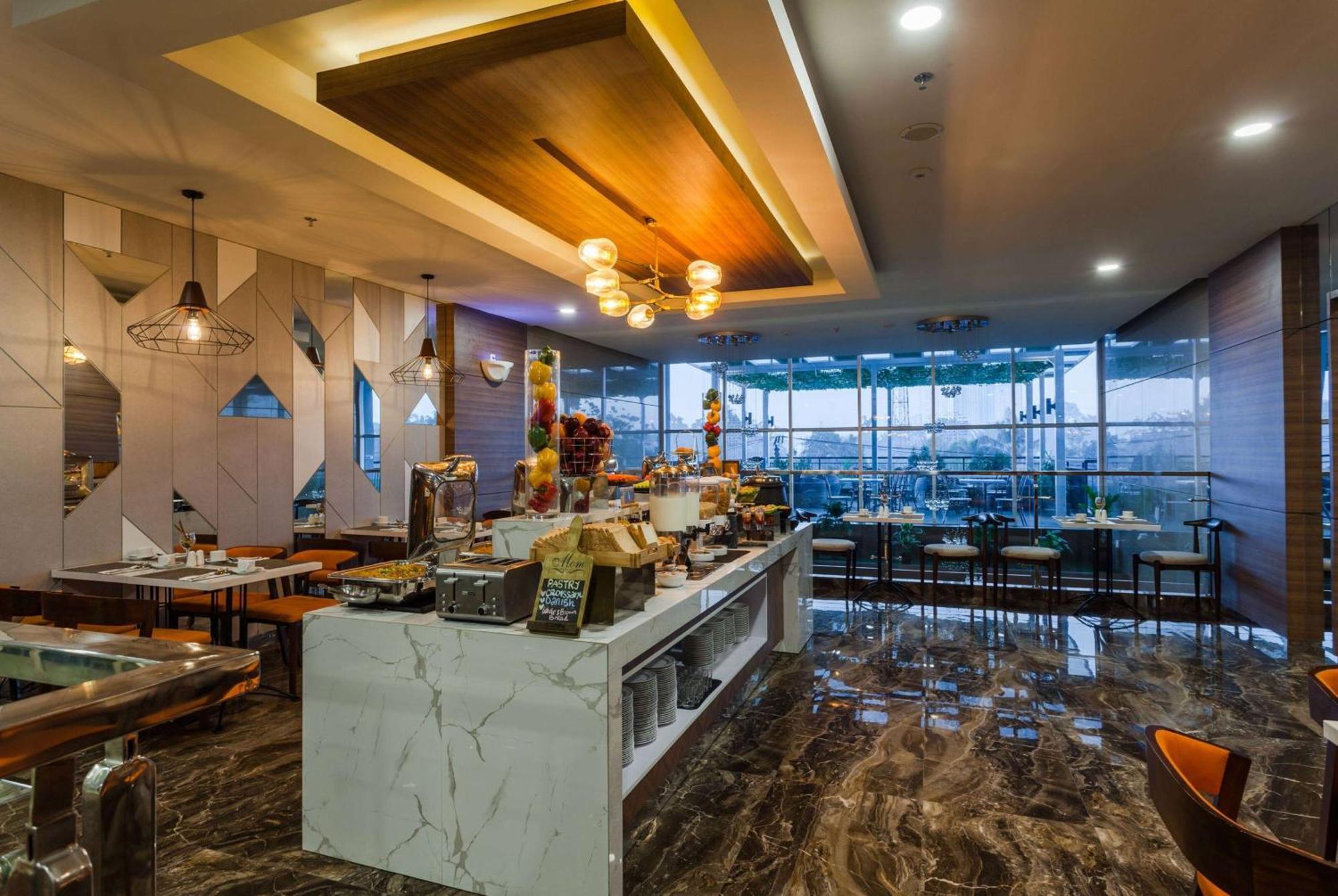 ซาฮิด เซอร์ปอง Hotel เซอร์ปง ภายนอก รูปภาพ